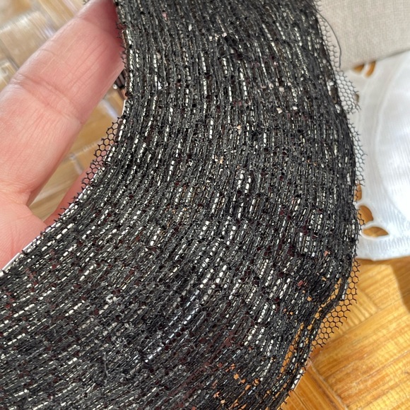 Shiny vintage bib necklace 80s - Picture 4 of 8